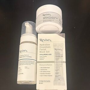 Revive Rx Hydration Essentials Facial Mask, Anti aging & Exfoliating Wipes set